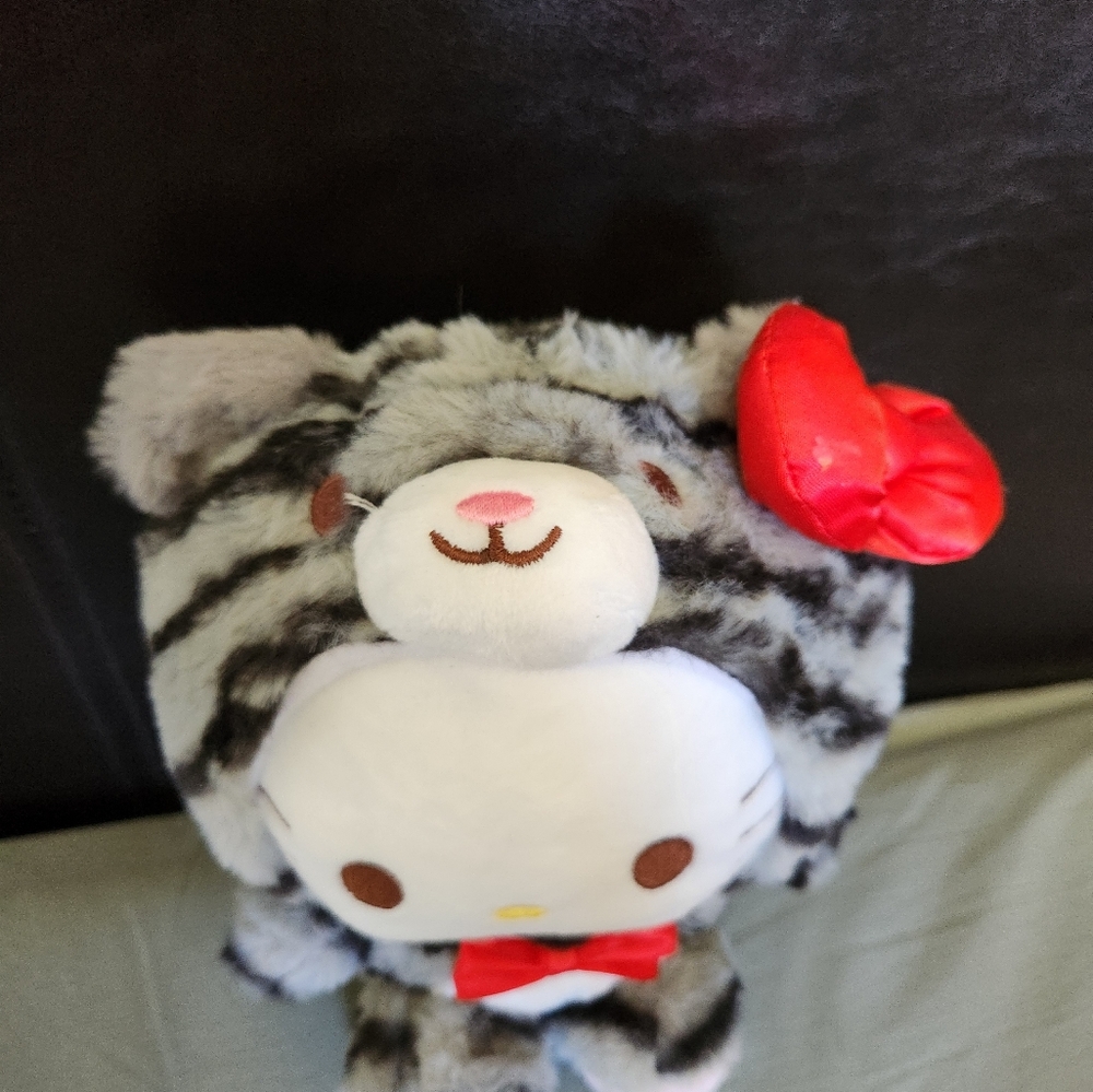 Hello kitty doll 7" - Picture 2 of 2